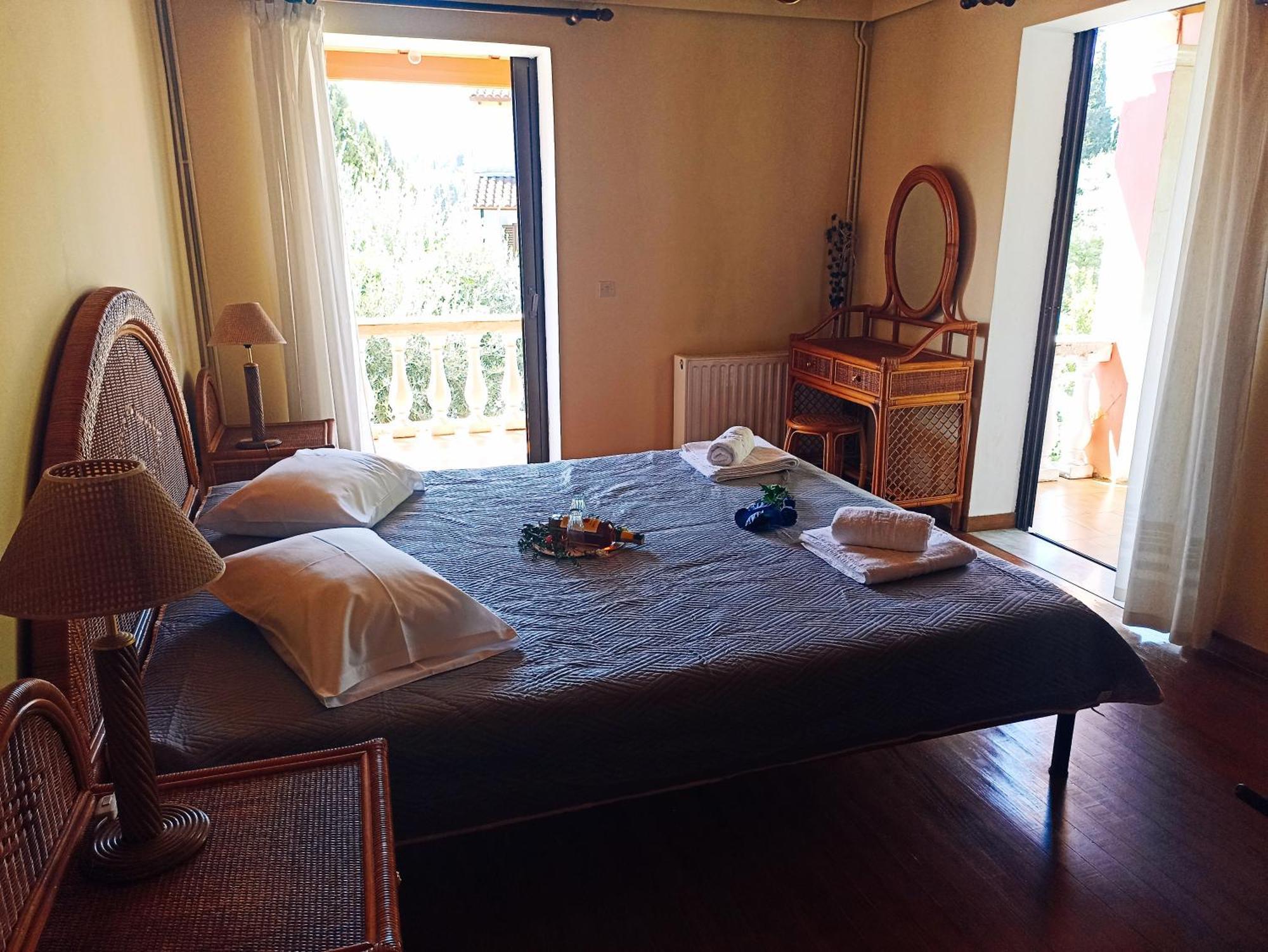 Iren Holiday Apartment Ipsos Ngoại thất bức ảnh