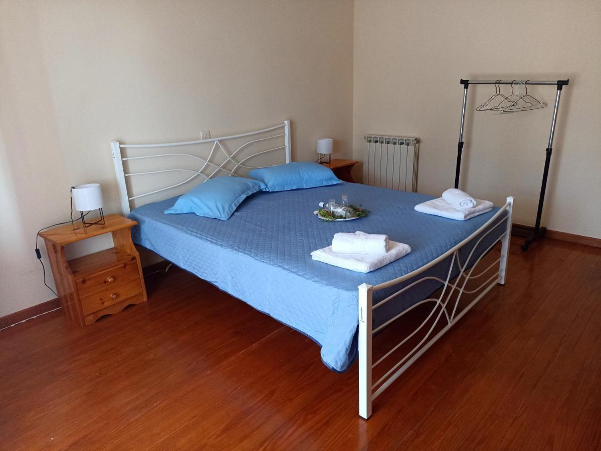 Iren Holiday Apartment Ipsos Ngoại thất bức ảnh