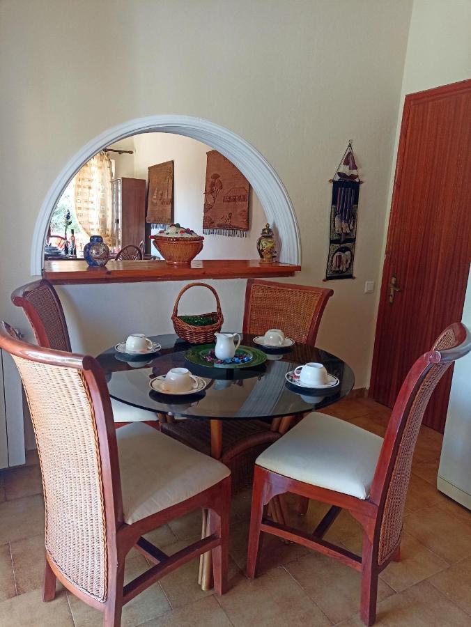 Iren Holiday Apartment Ipsos Ngoại thất bức ảnh