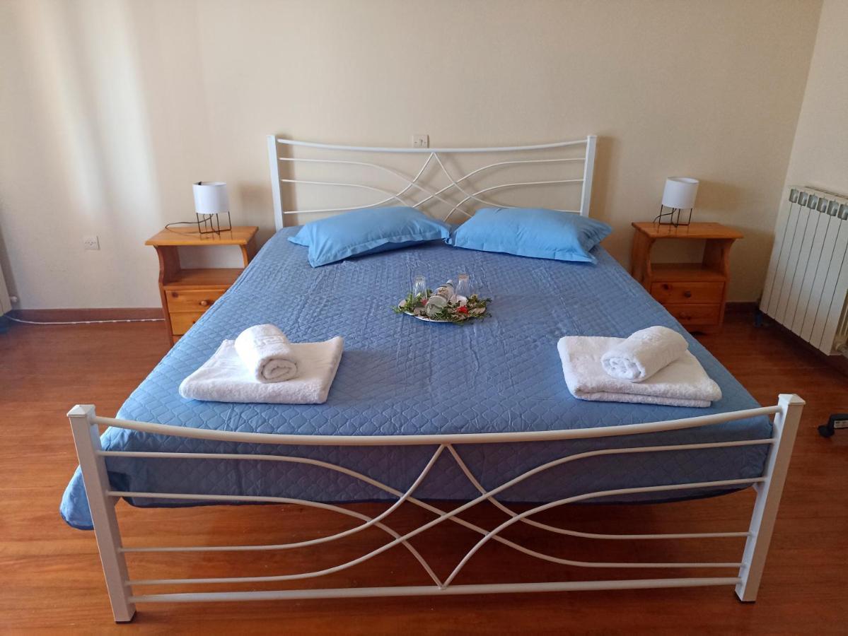Iren Holiday Apartment Ipsos Ngoại thất bức ảnh